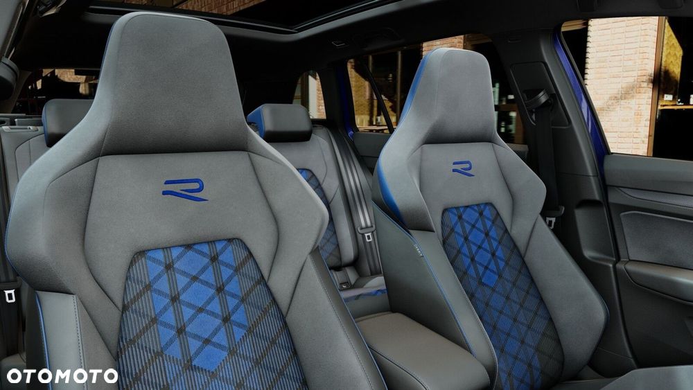 Volkswagen Golf - 11