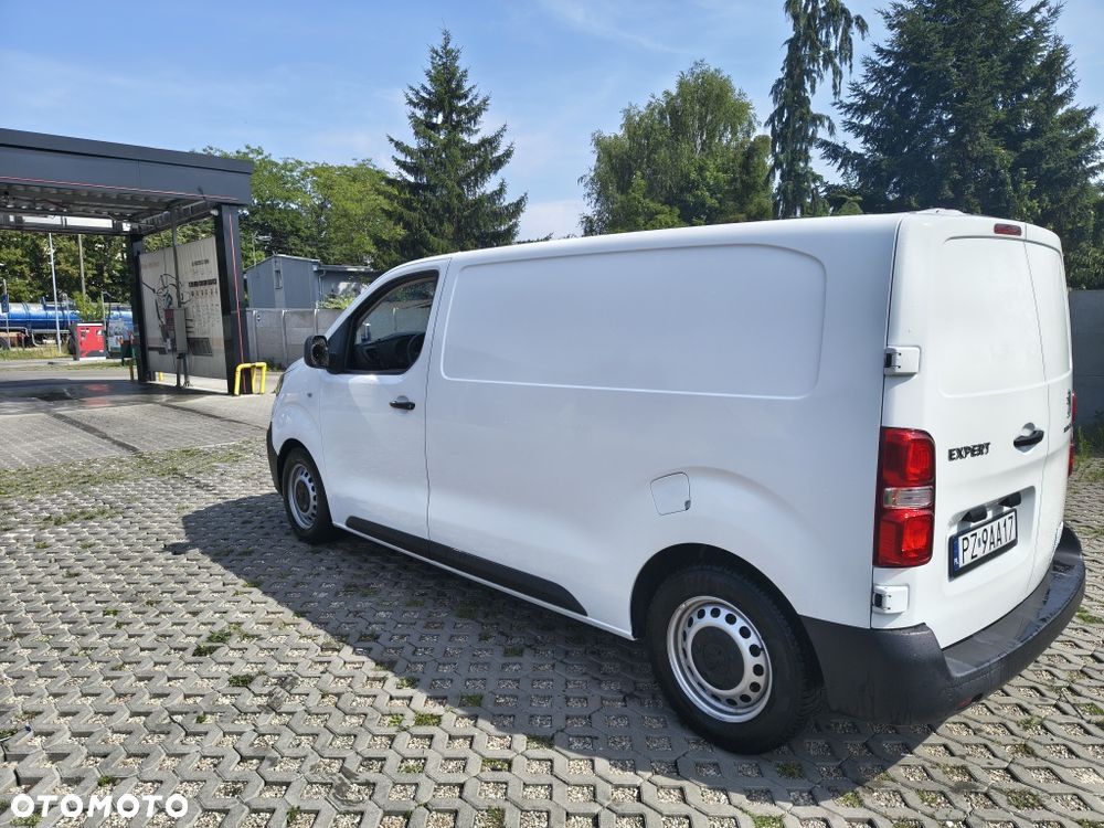 Peugeot Expert - 8