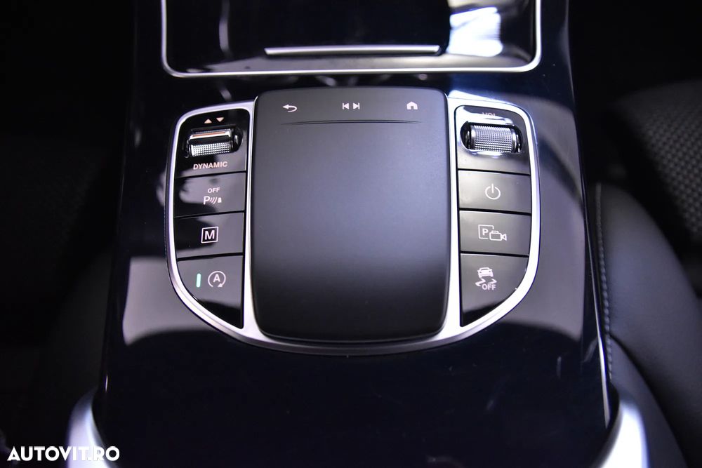 Mercedes-Benz GLC 200 MHEV - 17