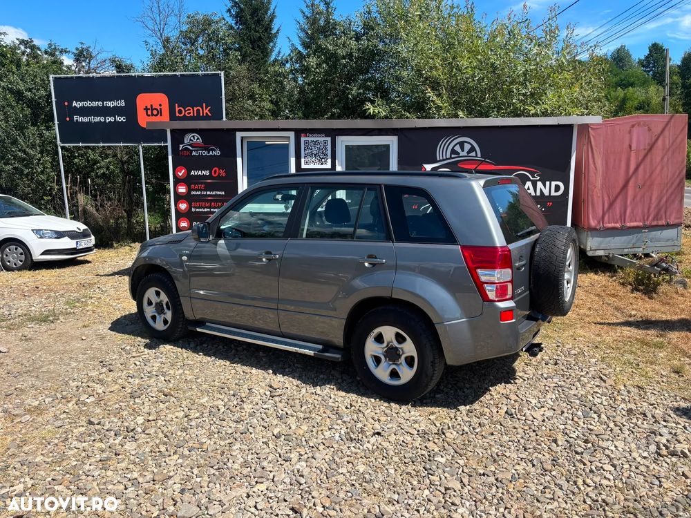 Suzuki Grand Vitara 1.9 DDiS Comfort + DPF Family - 6