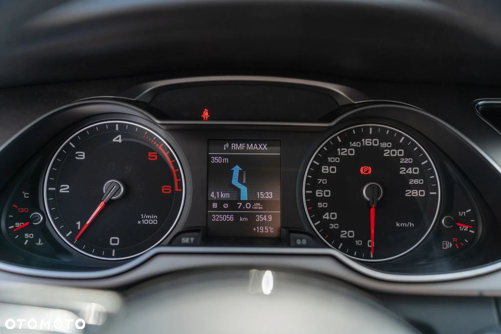 Audi A4 Avant 2.0 TDI - 14