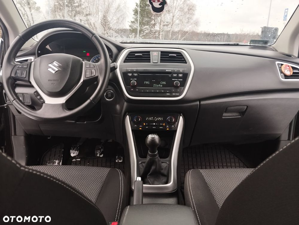 Suzuki SX4 - 5