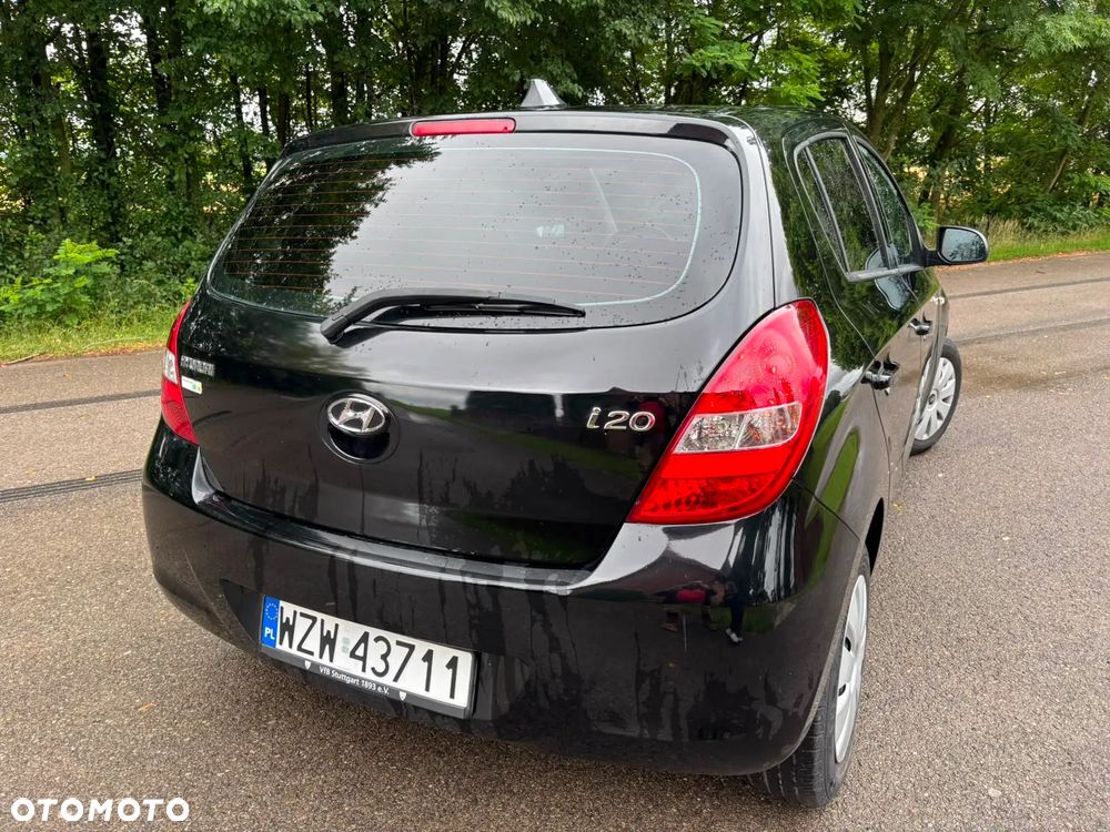 Hyundai i20 1.2 UEFA EURO 2012 Edition - 9