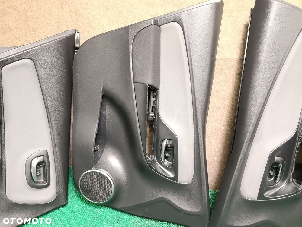 TOYOTA YARIS 11-19r Boczek Drzwi Przód Tył Prawy Lewy - 3