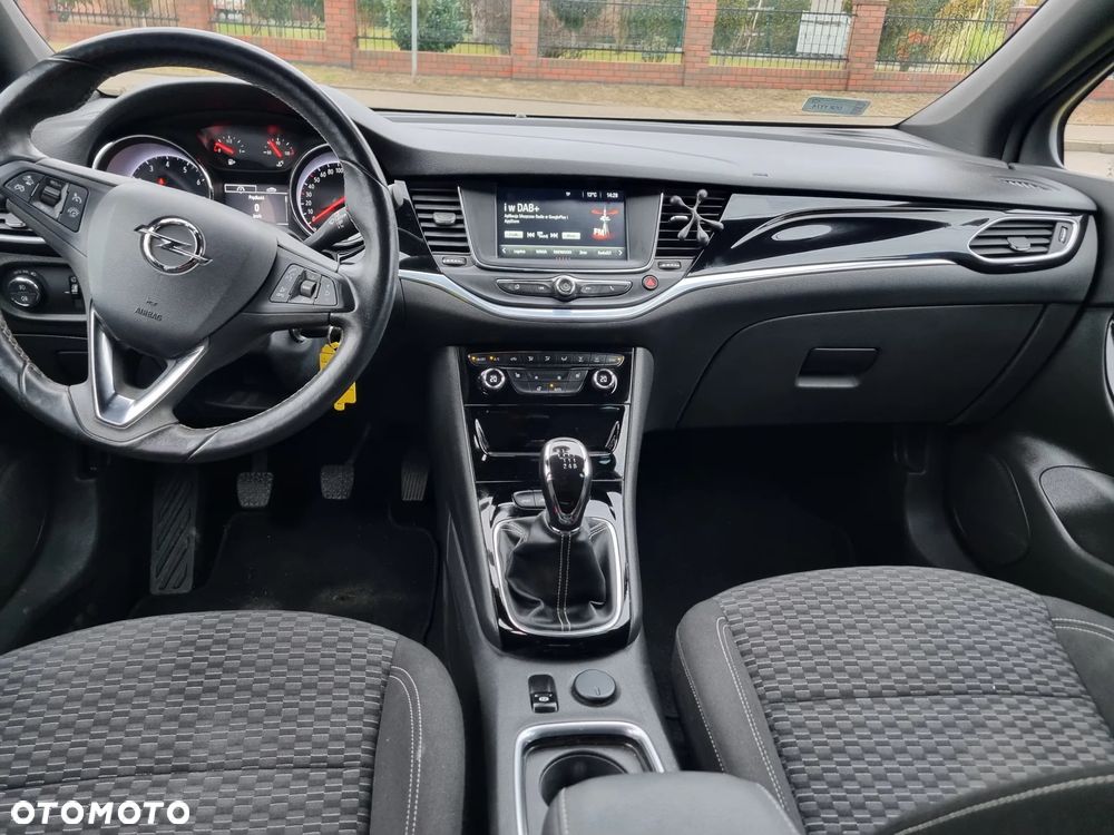 Opel Astra 1.4 Turbo Innovation - 8