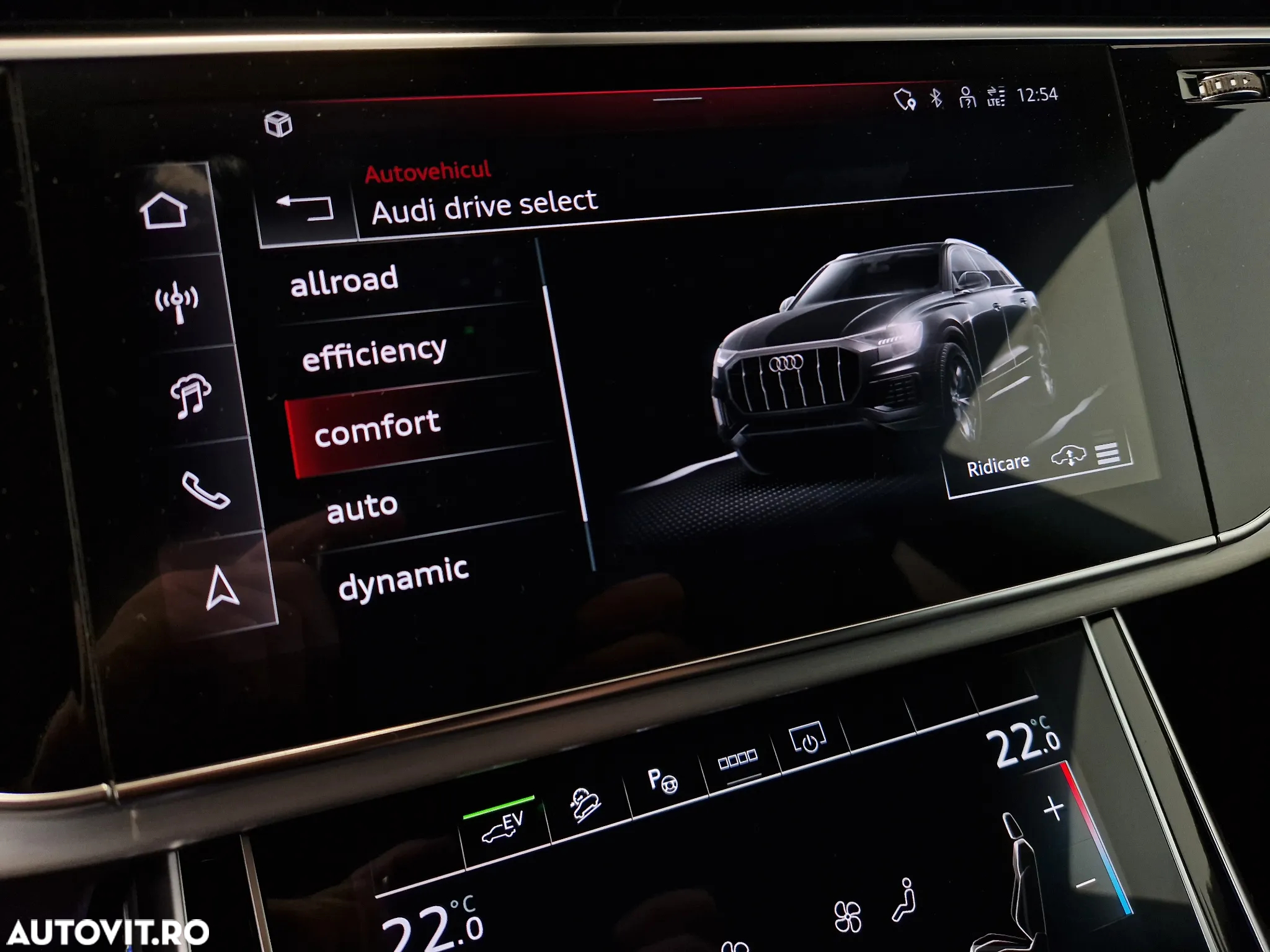 Audi Q8 55 TFSI e quattro Tiptronic PHEV - 25