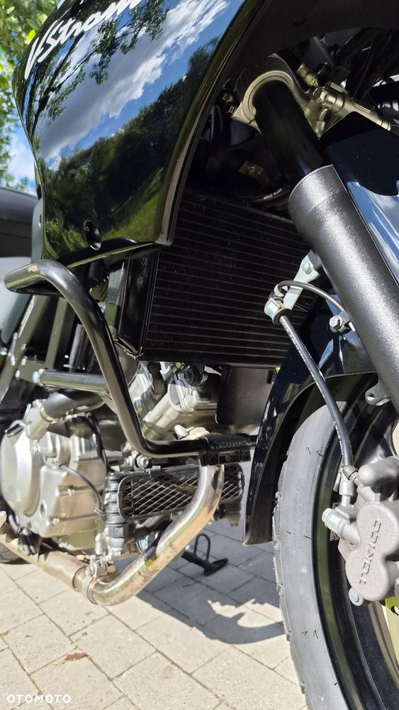 Suzuki V-STROM - 18