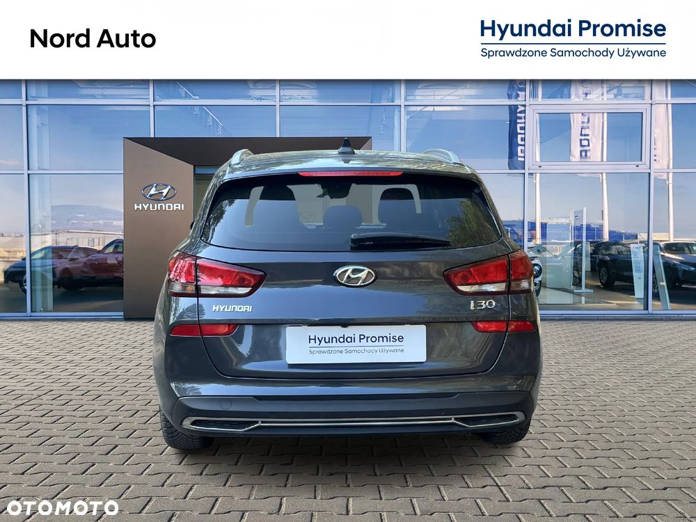 Hyundai i30 1.5 T-GDI 48V Smart DCT - 4