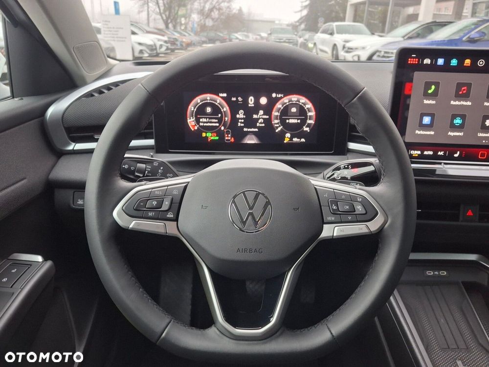 Volkswagen T-Roc 1.5 TSI Life DSG - 25
