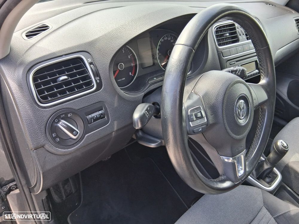 VW Polo 1.2 Confortline - 18