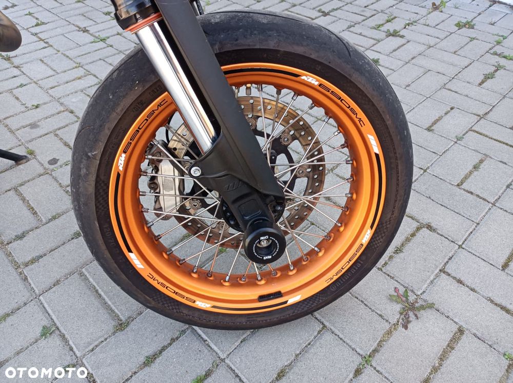 KTM SMC 690 - 11