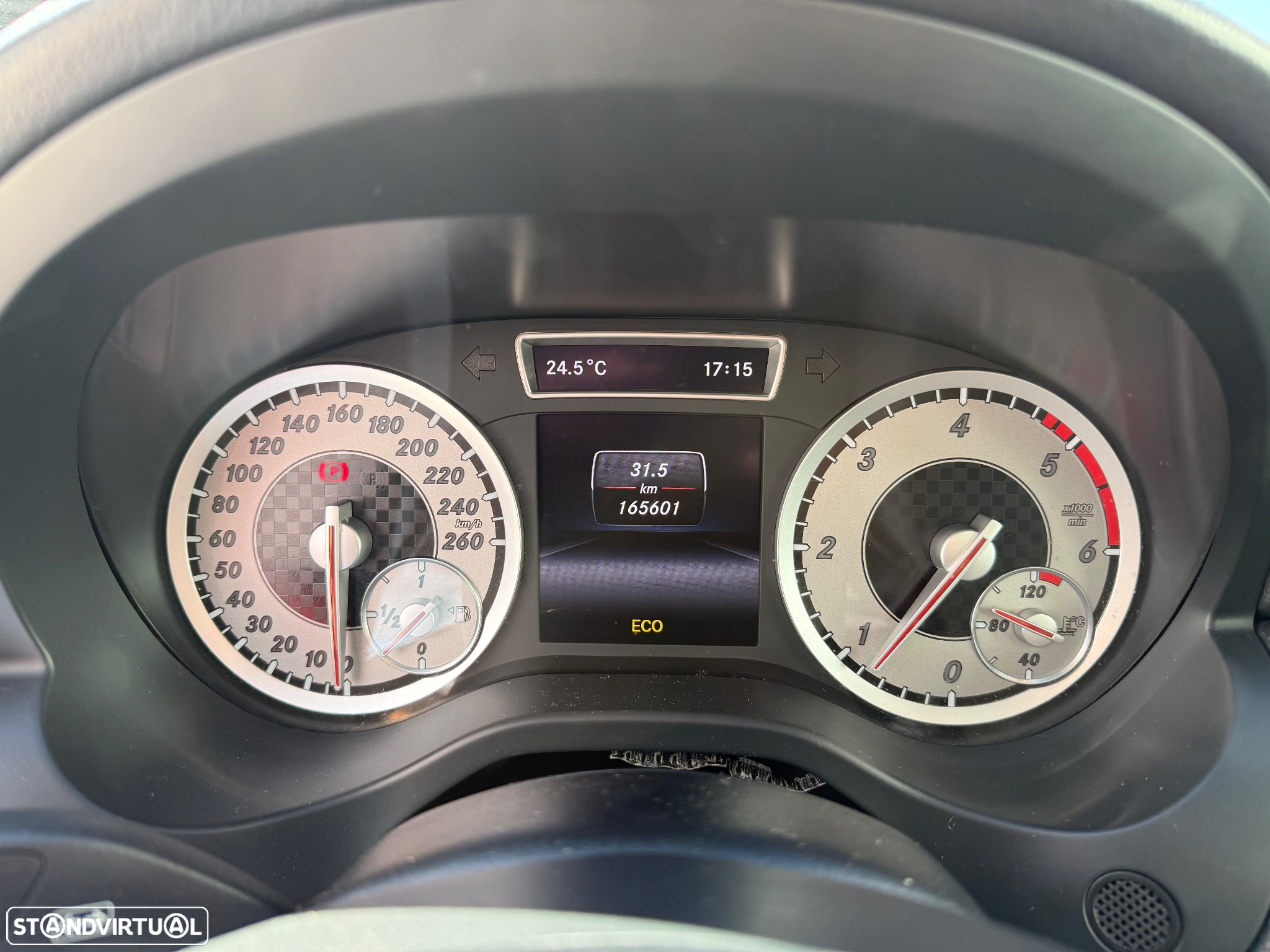 Mercedes-Benz A 200 CDI AMG Line - 11