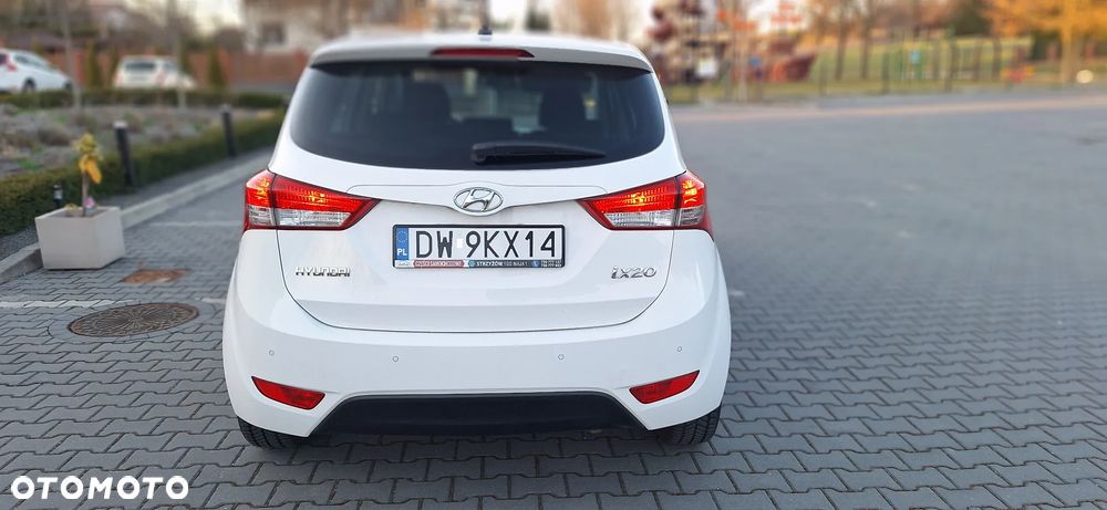 Hyundai ix20 1.6 blue Trend - 10