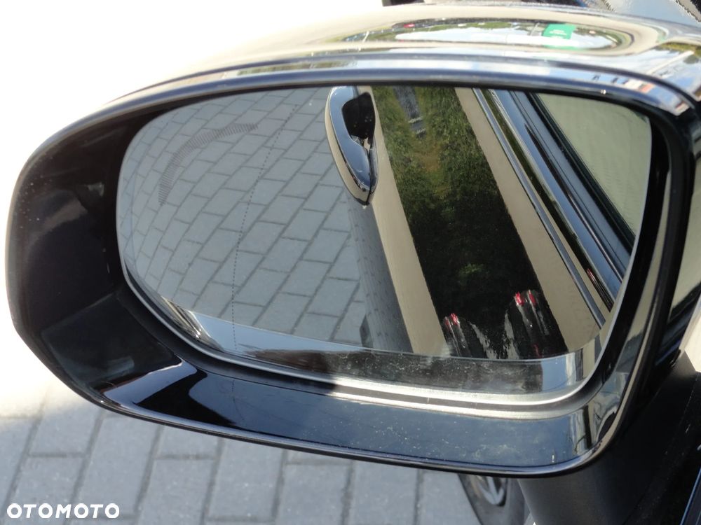 Volvo XC 60 B4 D Geartronic RDesign - 25