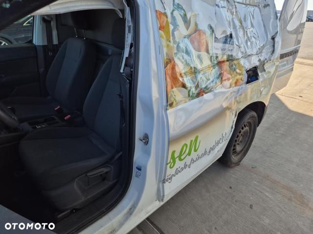 Volkswagen Caddy - 13