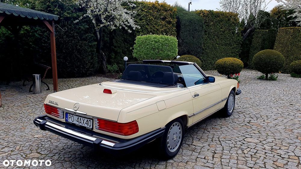 Mercedes-Benz SL 500 - 15