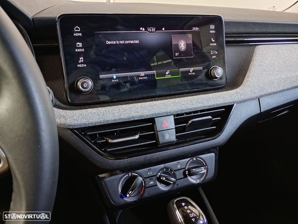 Skoda Kamiq 1.0 TSI DSG - 21