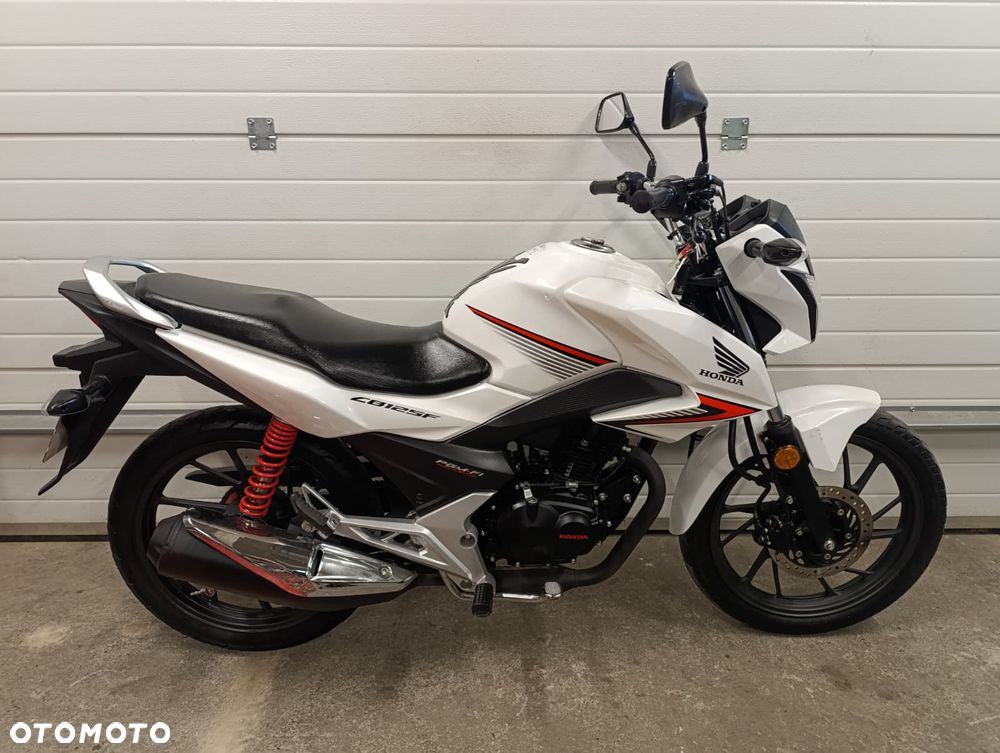 Honda CB - 2