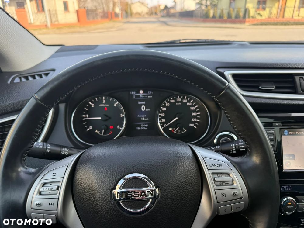 Nissan Qashqai 1.5 dCi TEKNA - 39