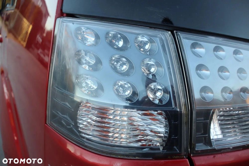 LAMPA TYLNA TYŁ LEWA MITSUBISHI OUTLANDER II 2 2006-2010