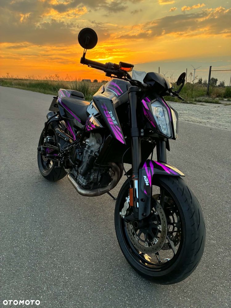 KTM Duke 790 - 4