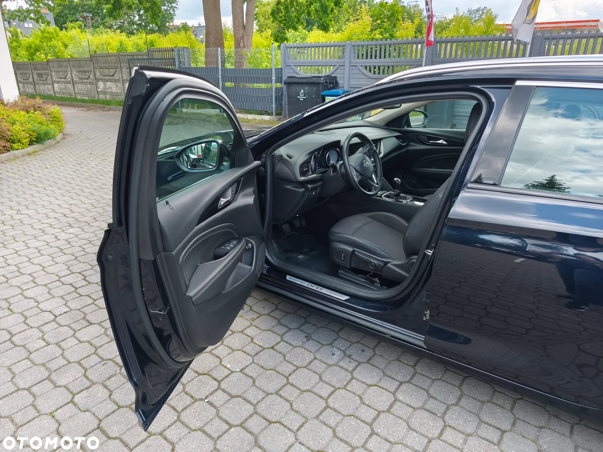 Opel Insignia - 22