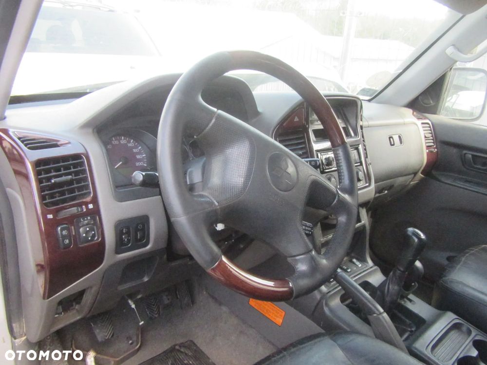 BAGAŻNIK DACHOWY Mitsubishi Pajero III 2001 r. - 10