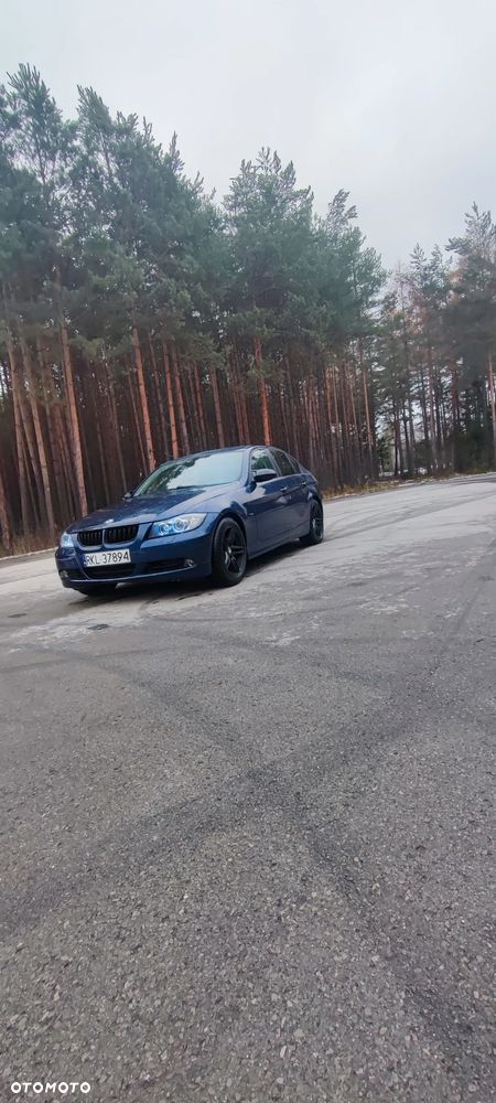 BMW Seria 3 320d - 12