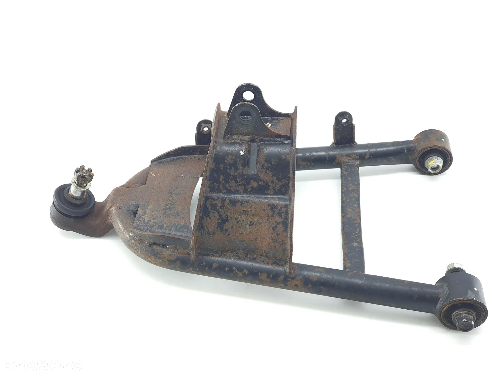 WAHACZ LEWY PRZOD DOLNY SWORZEN  TGB BLADE 550 - 1