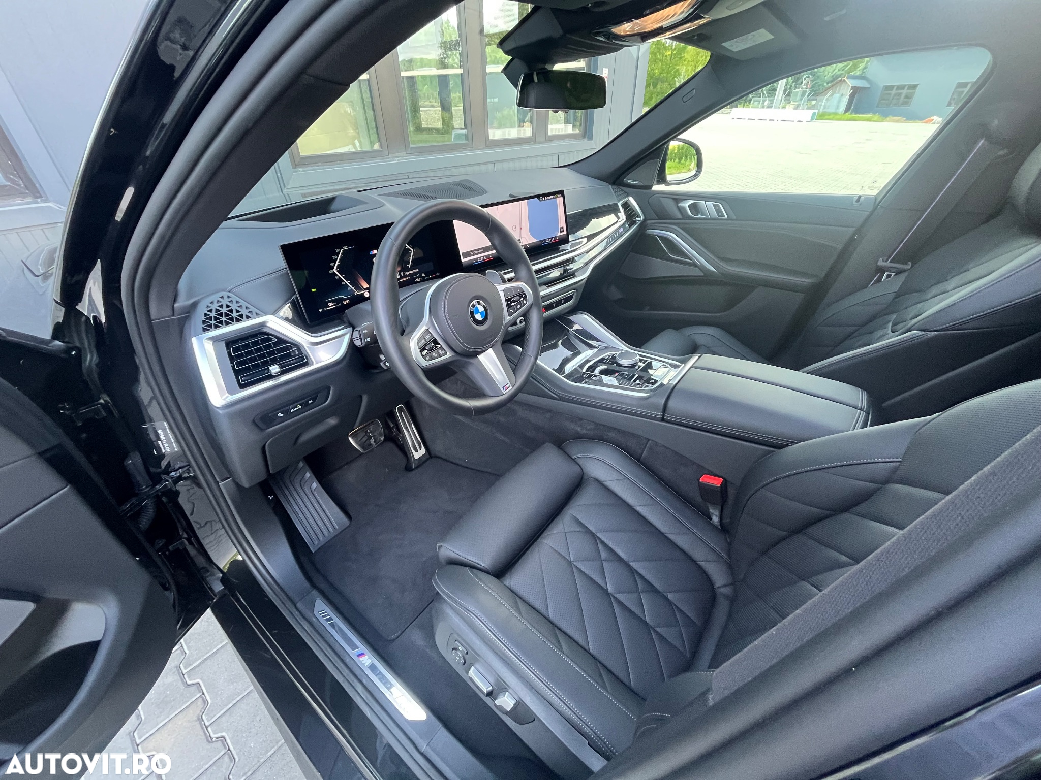 BMW X6 xDrive40i AT MHEV - 34