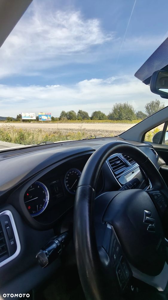 Suzuki SX4 - 23
