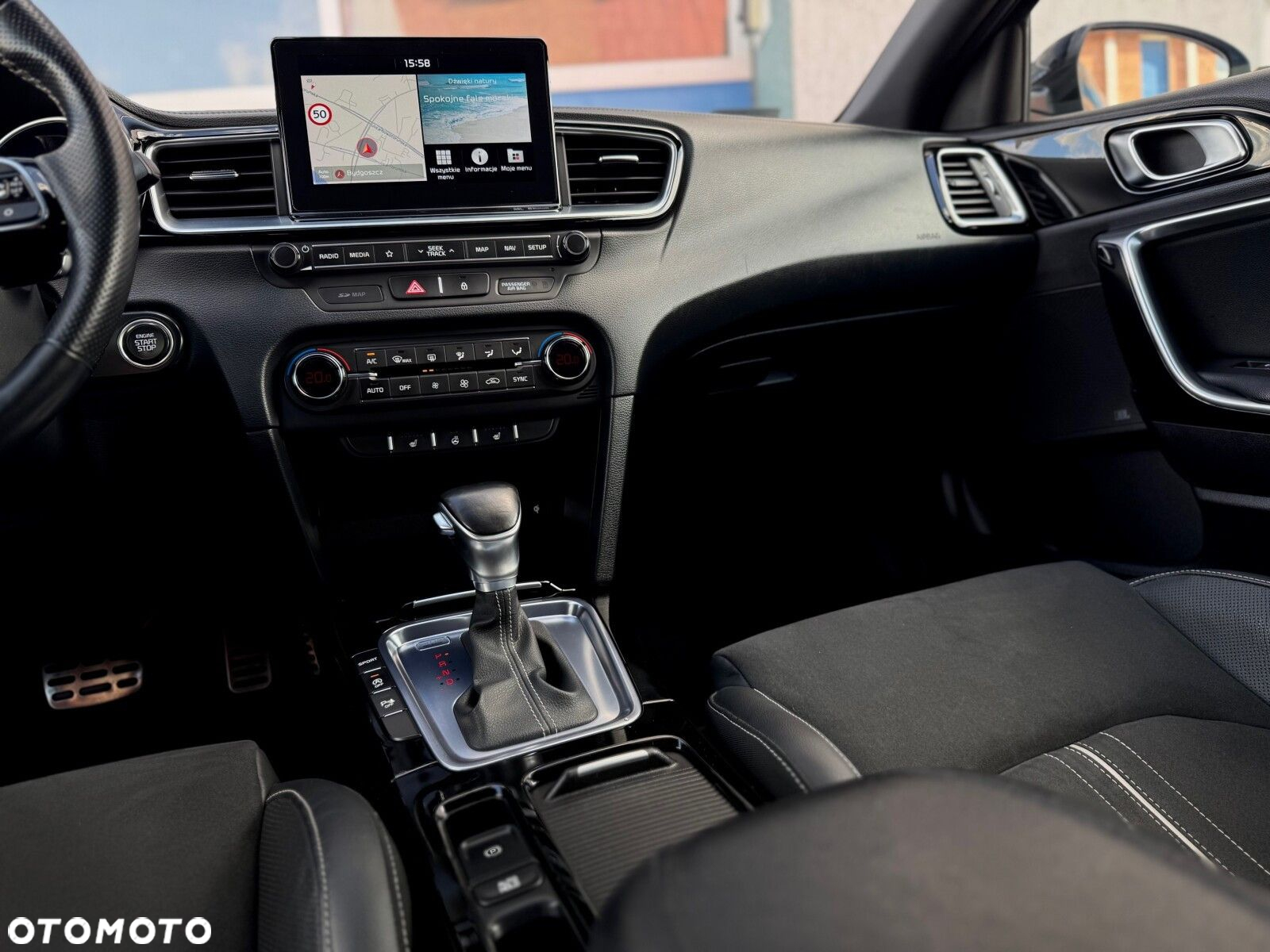 Kia ProCeed - 16