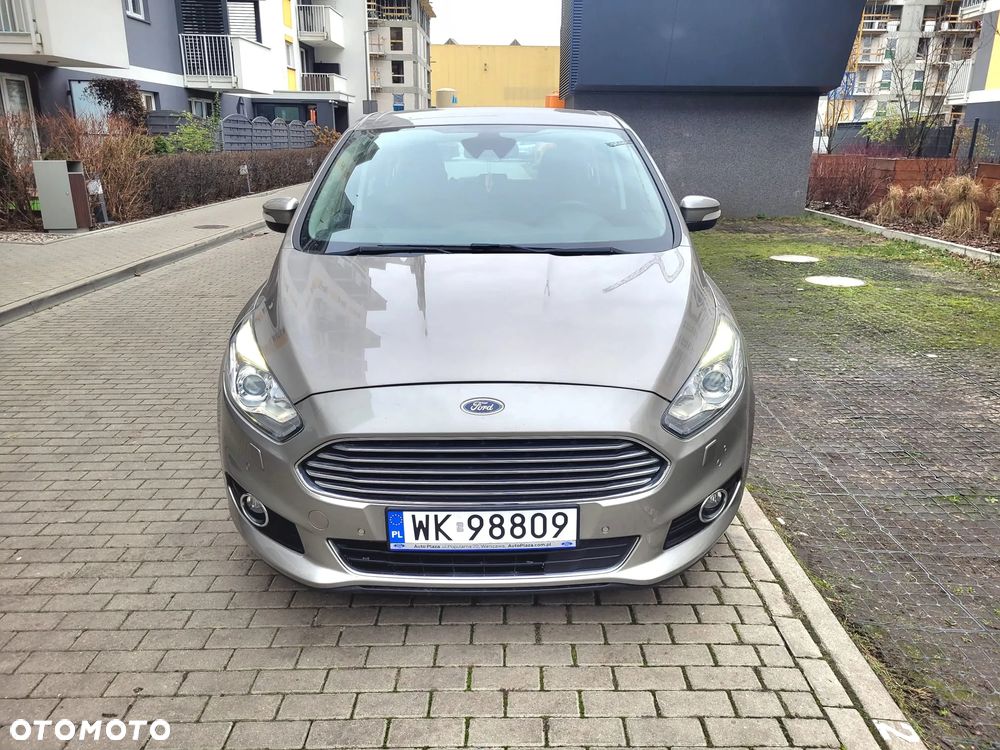 Ford S-Max 1.5 EcoBoost Titanium - 26