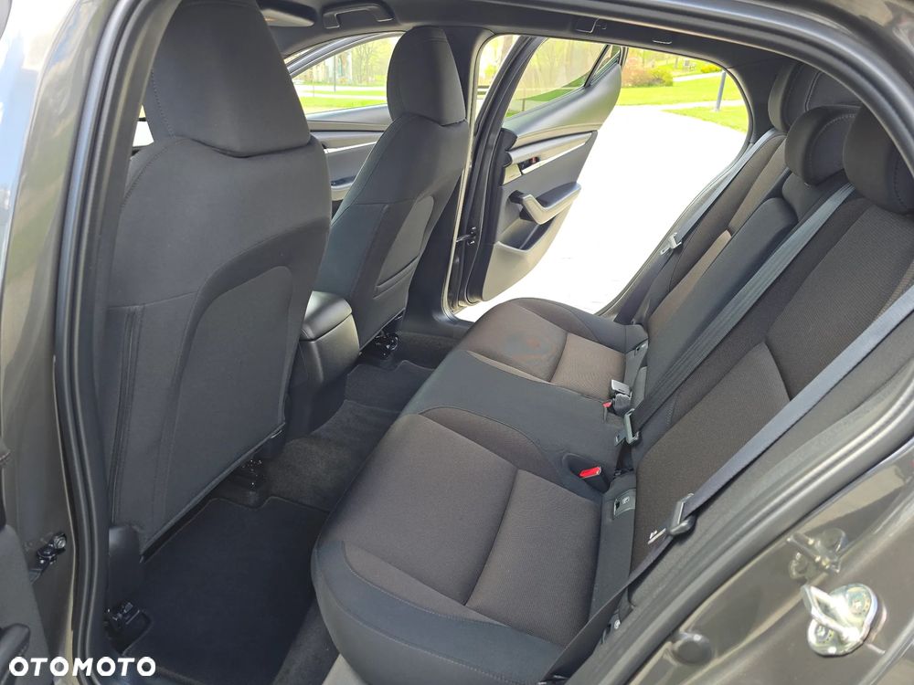 Mazda 3 e-SKYACTIV-G 2.0 M HYBRID 150 SELECTION - 29