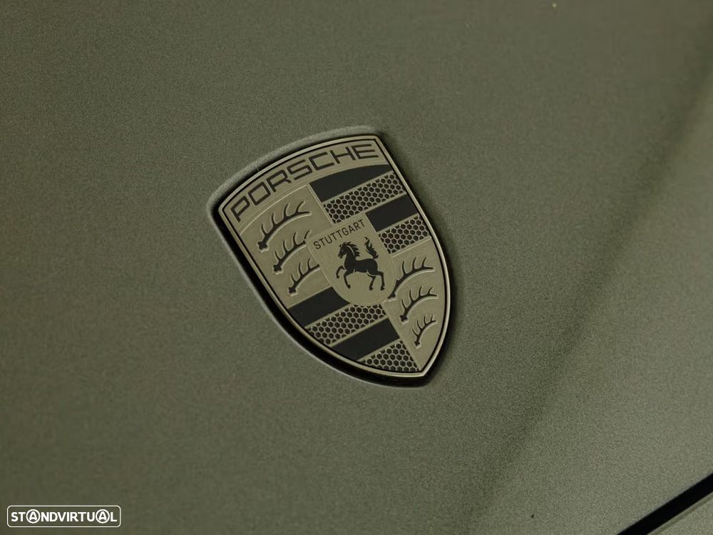 Porsche Macan Electric Turbo - 13