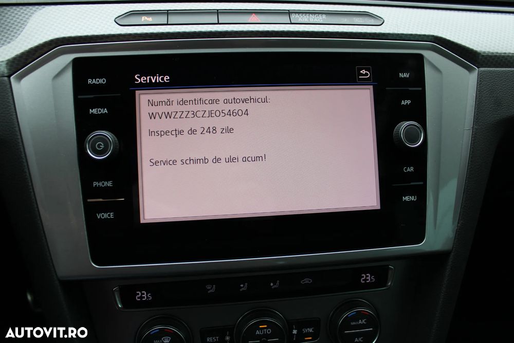 Volkswagen Passat Alltrack 2.0 TDI 4Motion - 13