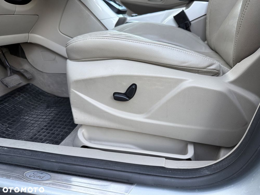 Ford Grand C-MAX 2.0 TDCi Titanium MPS6 - 15