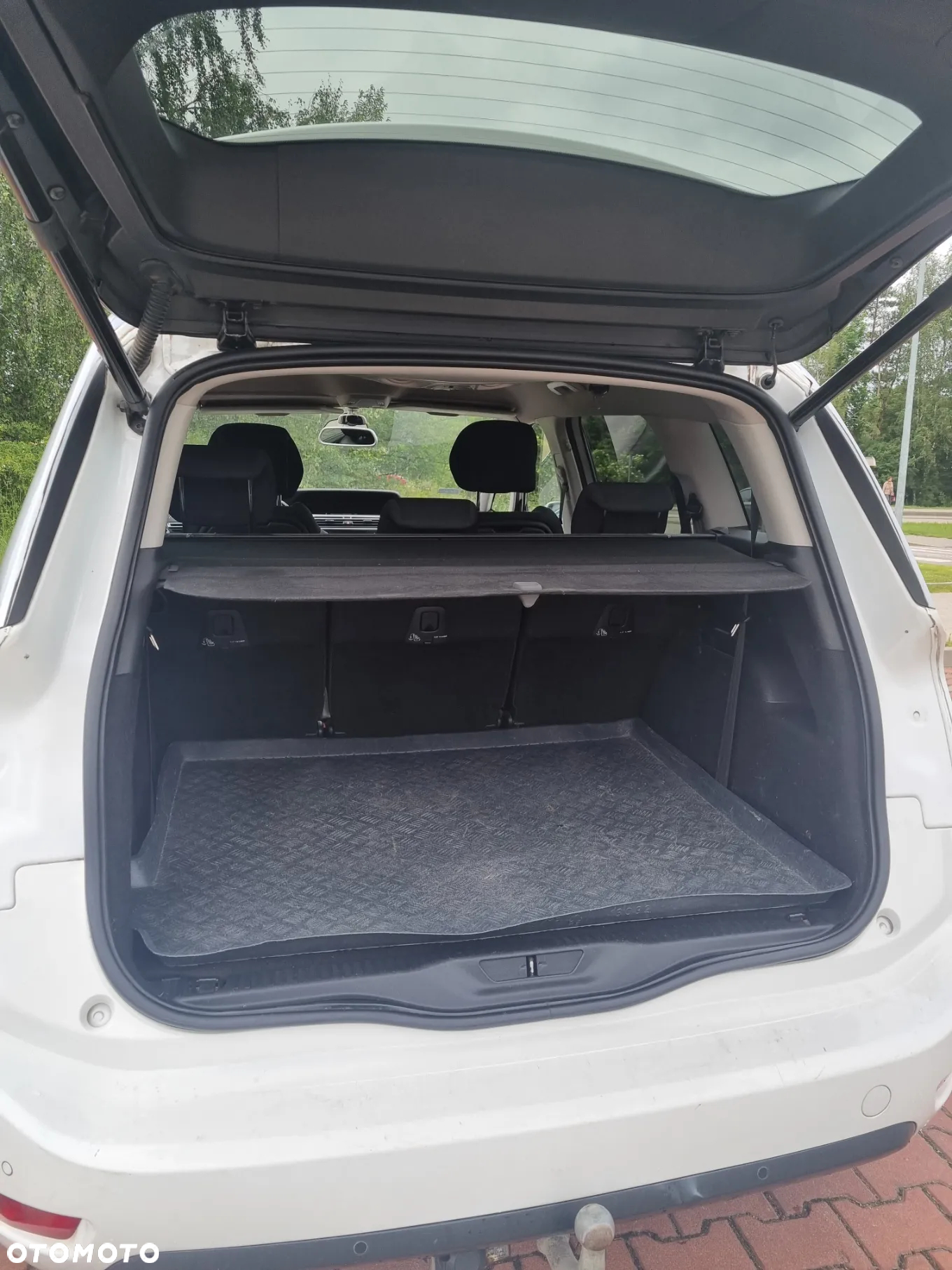 Citroën C4 Grand Picasso 1.6 THP Shine S&S EAT6 - 10
