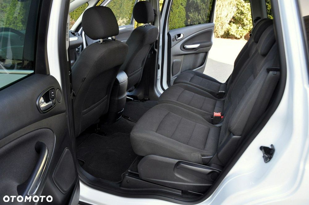 Ford S-Max - 20