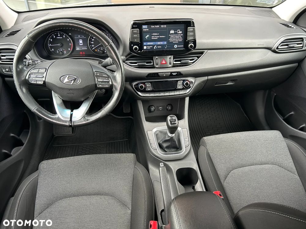Hyundai i30 1.5 DPI Comfort - 16