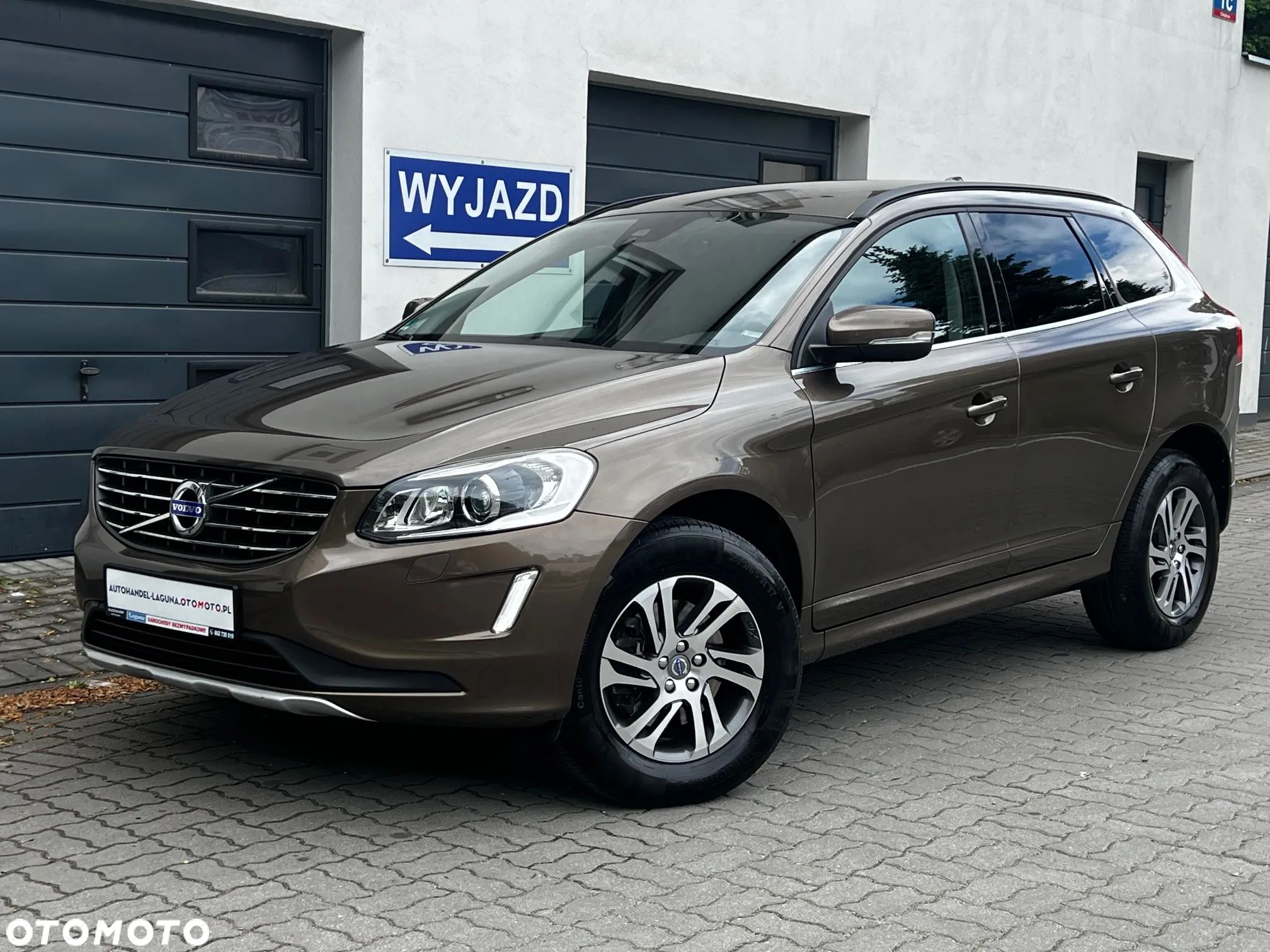 Volvo XC 60 D4 Geartronic Momentum - 1