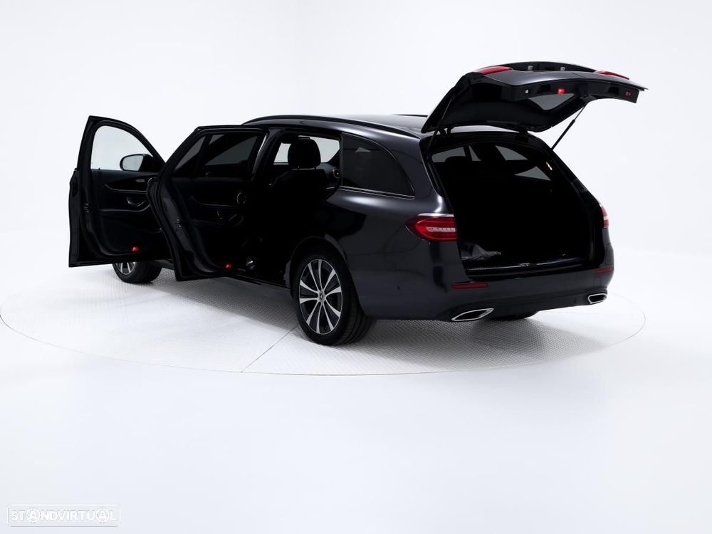 Mercedes-Benz E 300 de Avantgarde 4Matic - 5