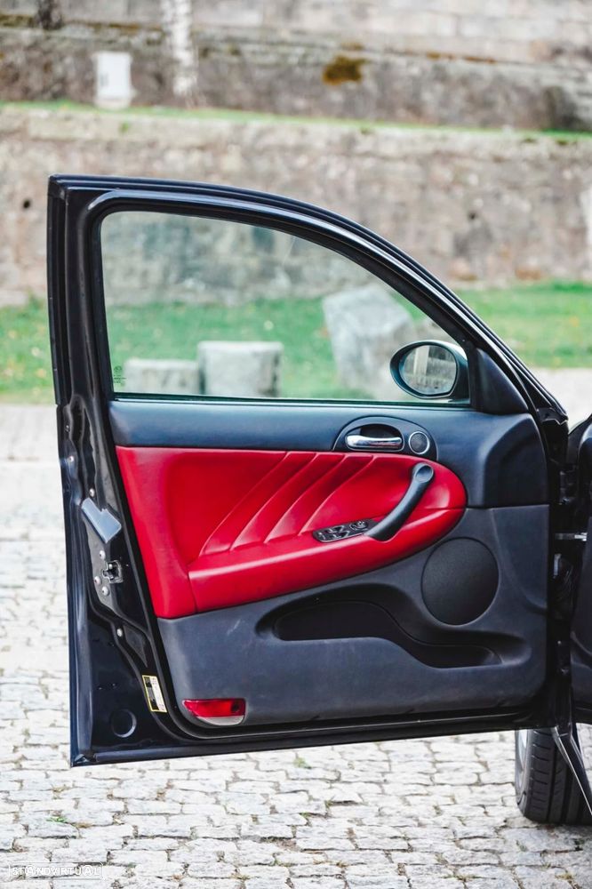 Alfa Romeo 147 - 22