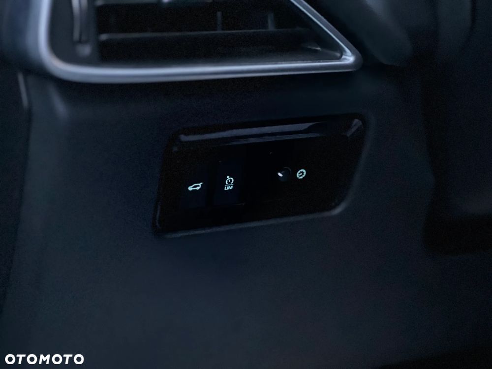 Jaguar F-Pace 25t AWD Prestige - 17