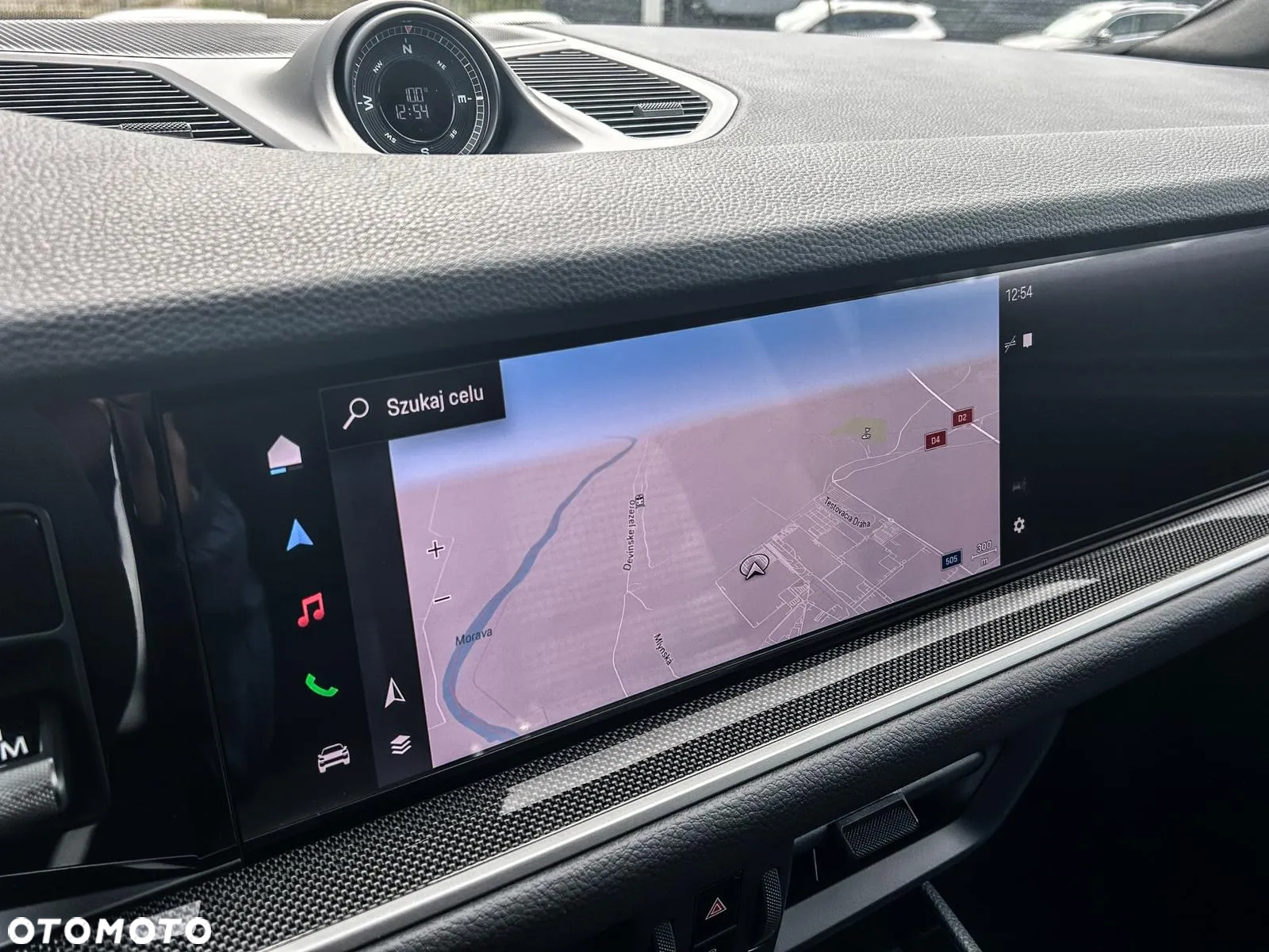 Porsche Cayenne - 15
