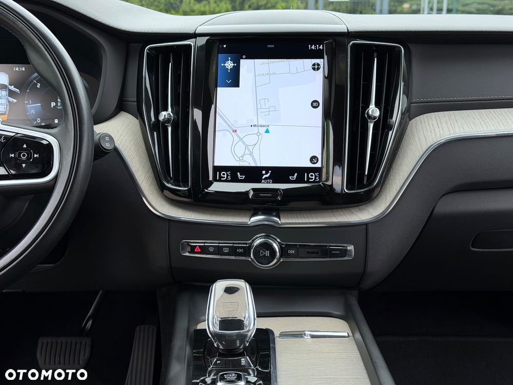 Volvo XC 60 B4 D Geartronic Inscription - 24