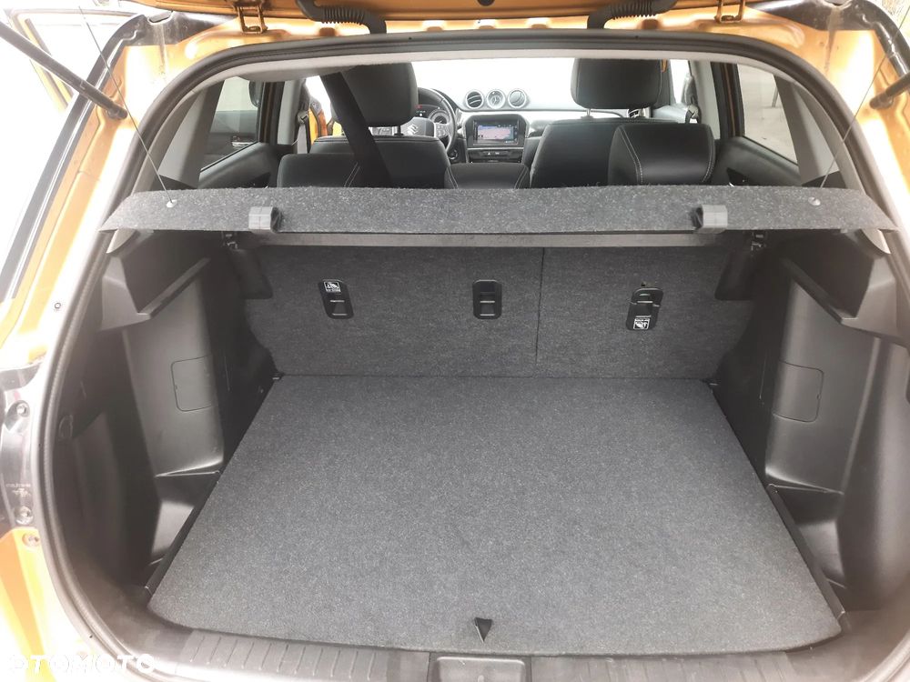 Suzuki Vitara 1.4 Boosterjet Premium 4WD - 19