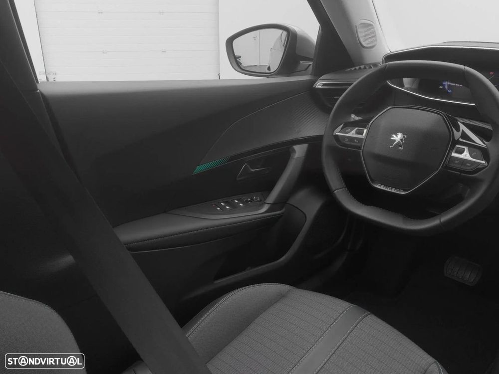 Peugeot e-2008 50 kWh Allure - 4