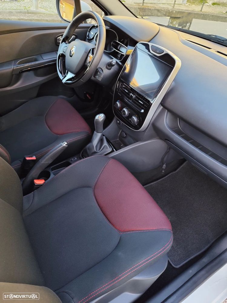Renault Clio 0.9 TCE Dynamique S - 8