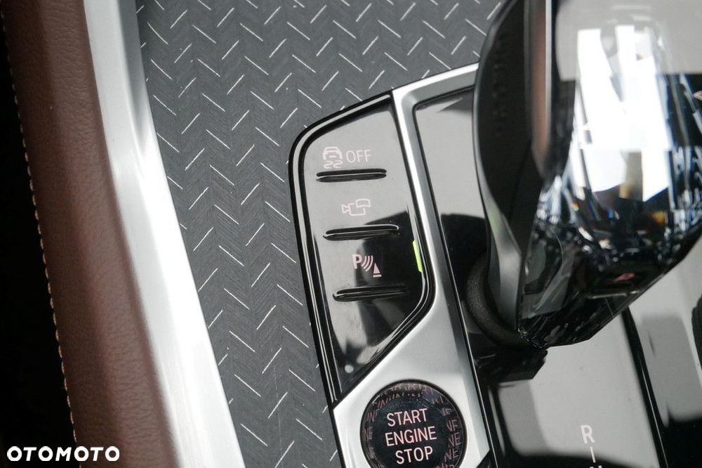 BMW X6 - 22